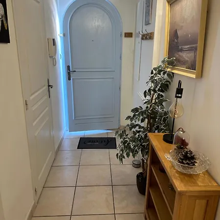 Marina Ivoire Holiday home