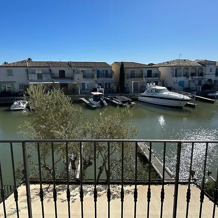 Marina Ivoire Holiday home